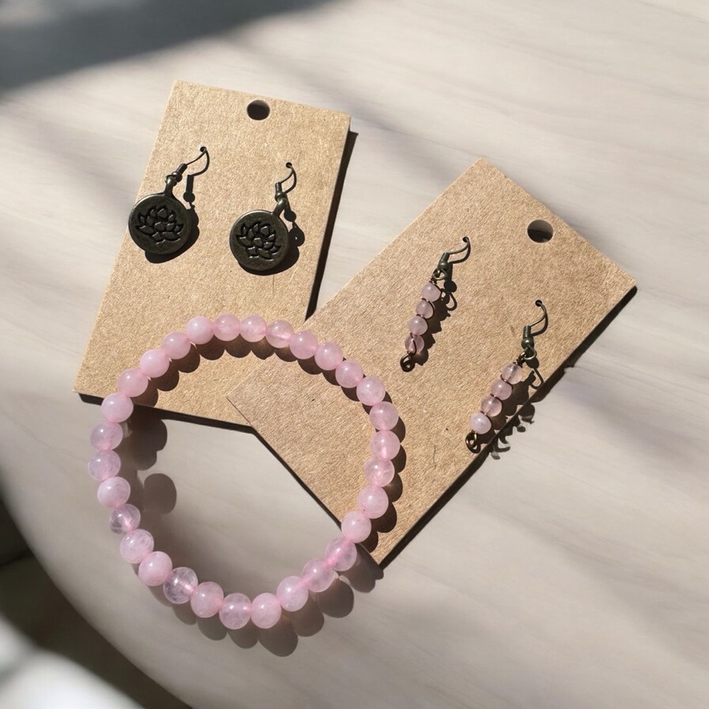 Elegant Pink Beaded Bracelet and Earring Set